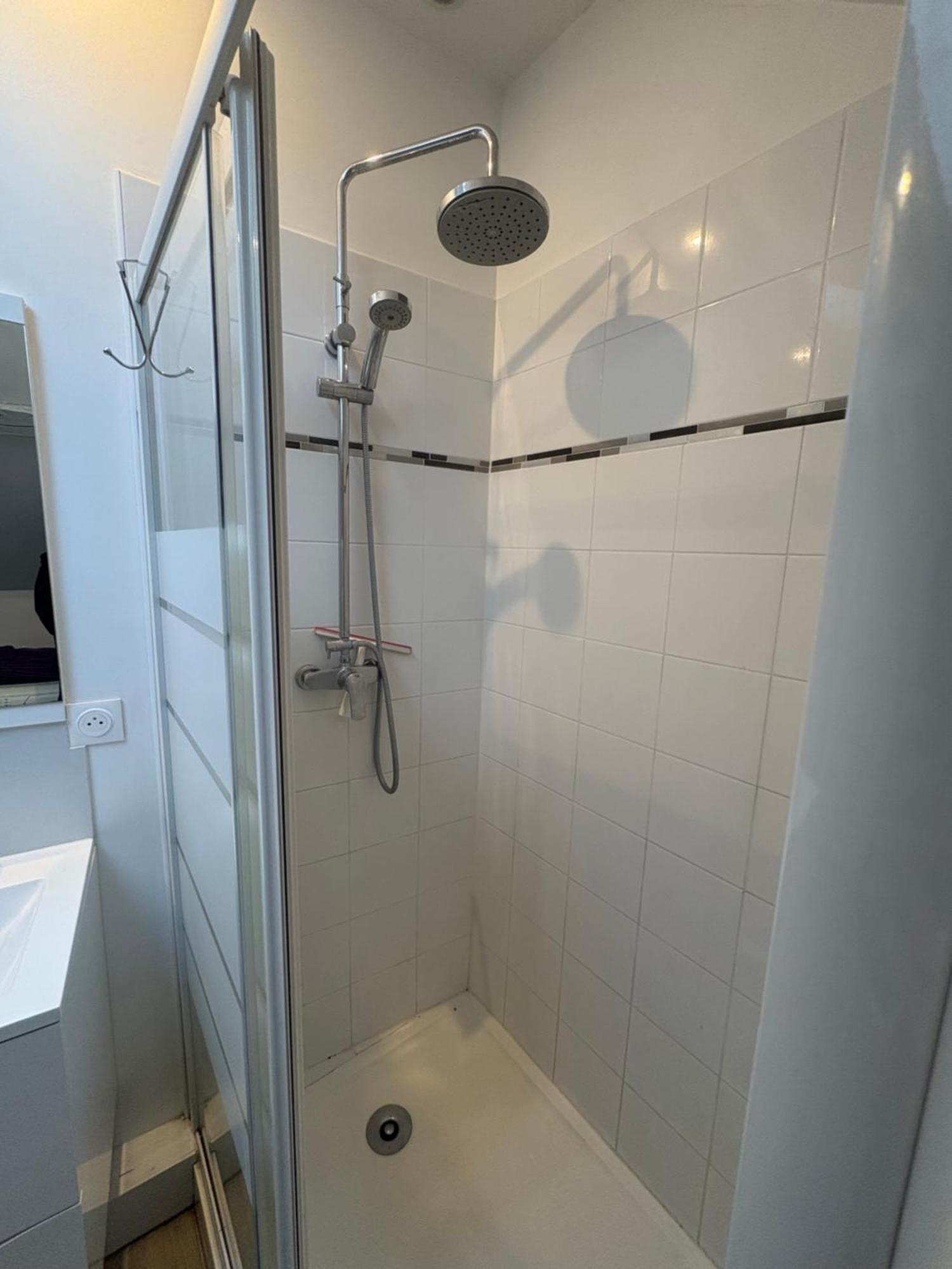 Le 7 - Appartement Cosy - Disney 20 Min Meaux Exteriör bild